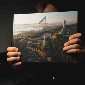 KYIV THE PAST AND THE PRESENT